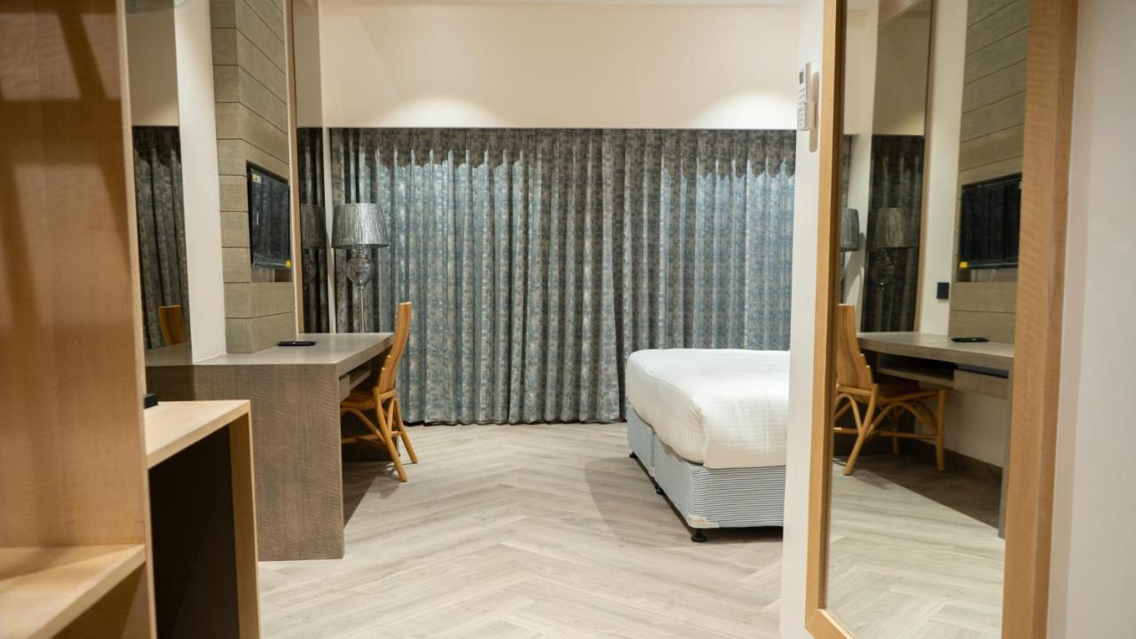 Clarks Inn Suites Kangra Dış mekan fotoğraf
