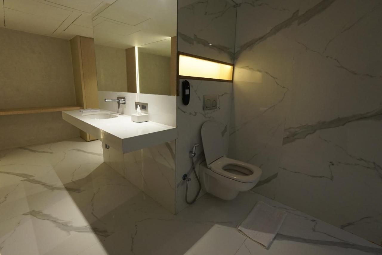 Clarks Inn Suites Kangra Dış mekan fotoğraf